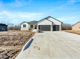 675 South Hbr, Valley Center, KS 67147