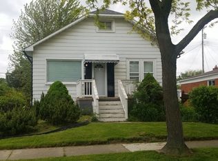 27941 Gladstone St, Saint Clair Shores, MI