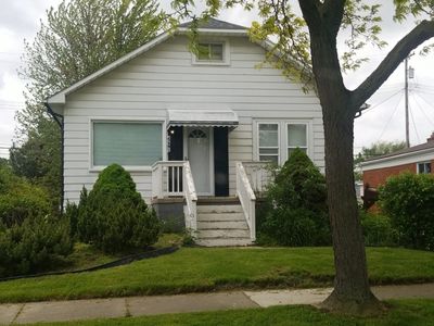 27941 Gladstone St, Saint Clair Shores, MI, 48081