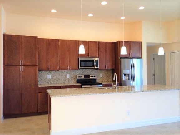 5th image of 3329 SW 8th Ct