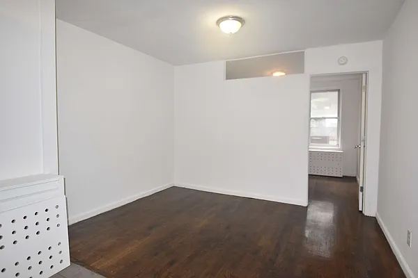 Rented by Bold New York | media 10