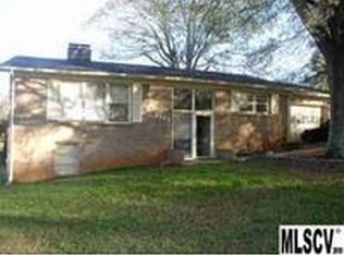 3399 Mays Chapel Cir, Newton, NC 28658