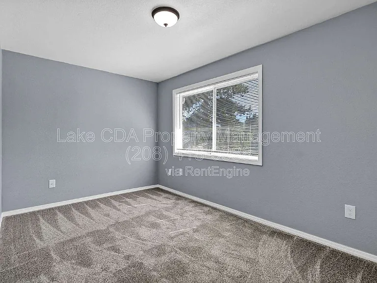 1423 E Lunceford Ln #2 — Photo 18