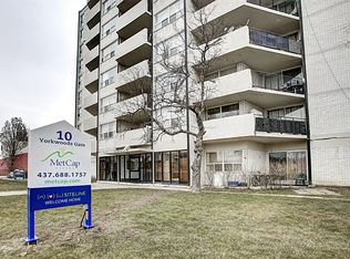 10 Yorkwoods Gate, Toronto, ON M3N 1J9
