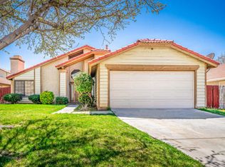 1610 E Norberry St, Lancaster, CA 93535