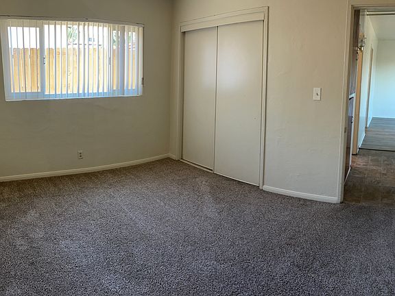5th image of 3709 T St Unit 1