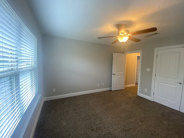 8461 Laredo St — Photo 54