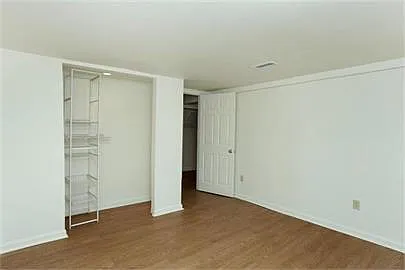 353 Boiling Springs Dr — Photo 12