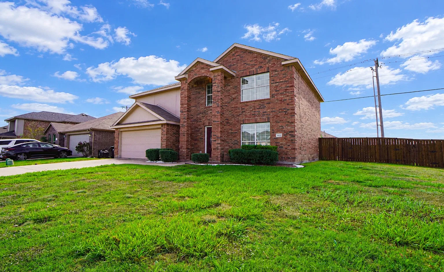 3 bed, 2580 sqft, $2,100 — Photo 3