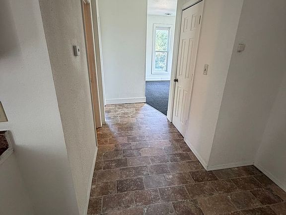 5th image of 420 Cherry St #B