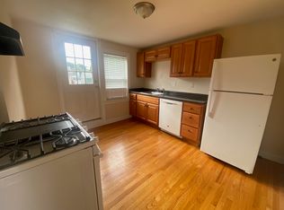 18 Congress Pl #2, Dedham, MA 02026