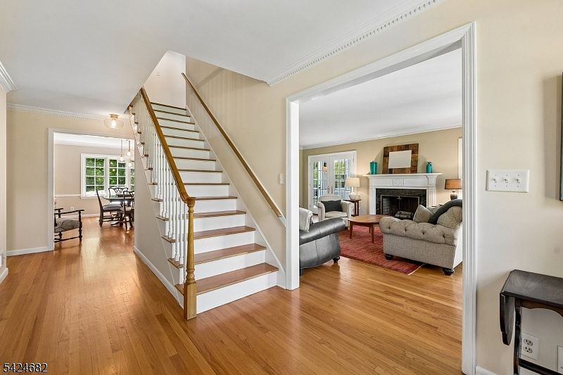 9 OVERLOOK TERR, Short Hills, NJ 07078 | Zillow