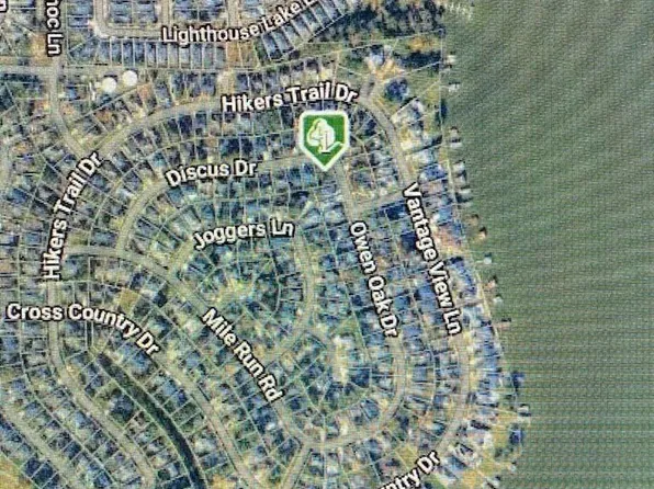 8630 Discus Dr, Humble, TX 77346