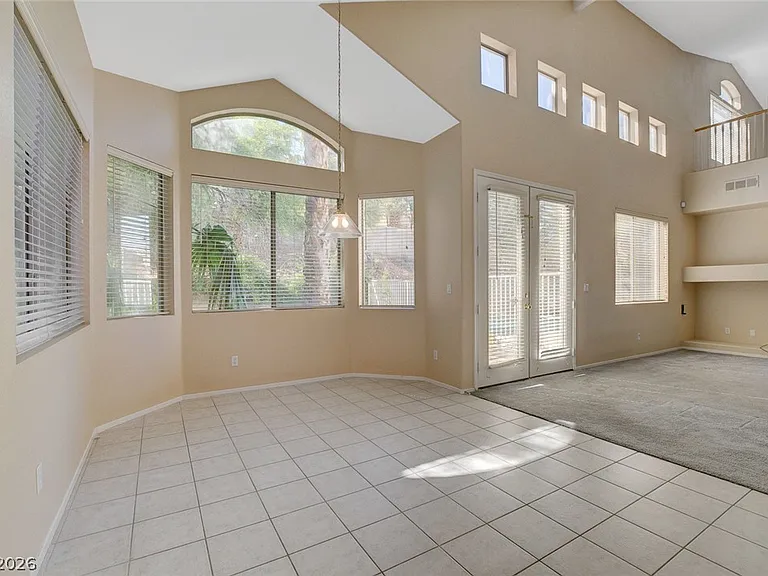 1209 Corona Valley St — Photo 10