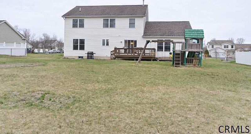3rd image of 29 MALLARD Drive