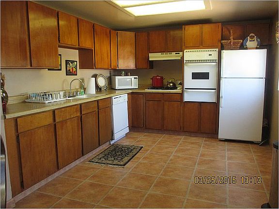 4th image of 4431 W 64th St