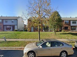 971 Cross Country Dr E, Westerville, OH 43081