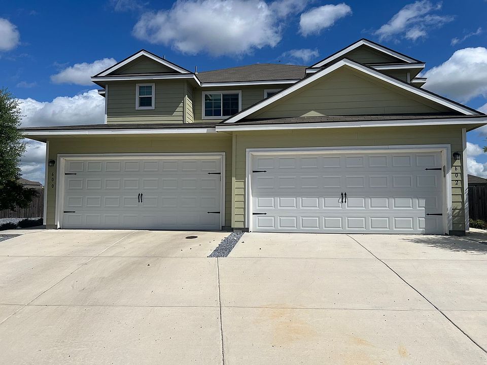 1st image of 602 Heathers Way