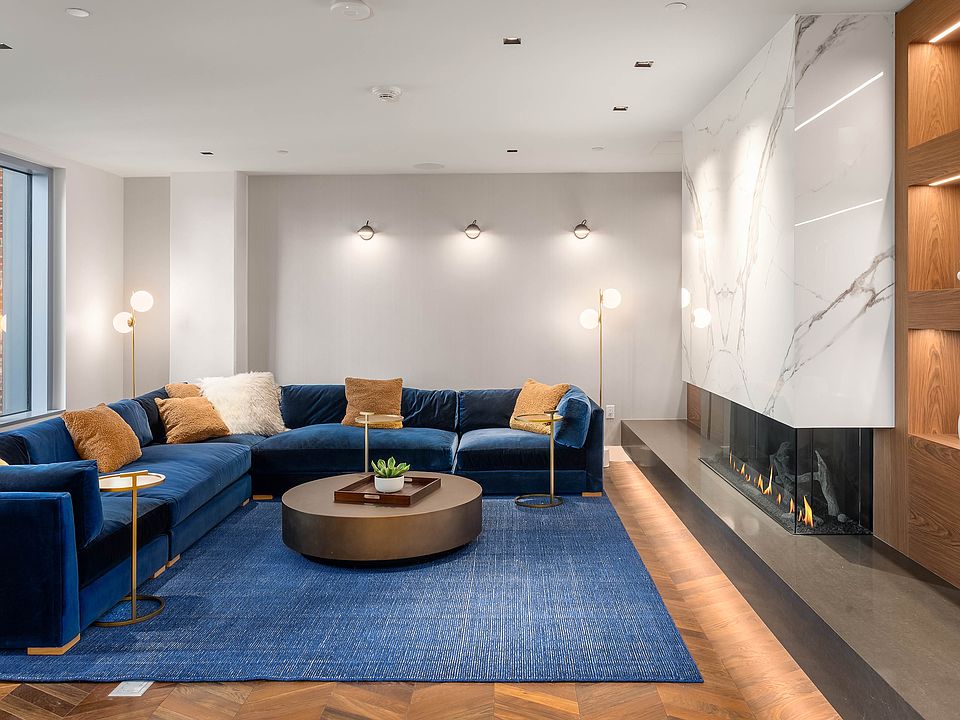 1st image of 800 Columbia St #702