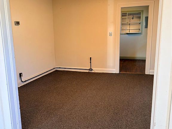 5th image of 824 N Union Ave