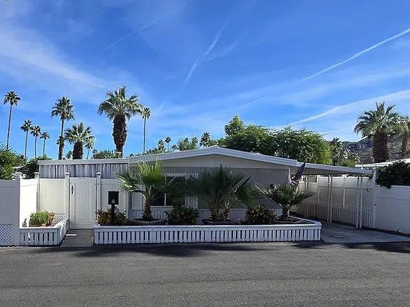 2 Carmel Dr, Palm Springs, CA 92264