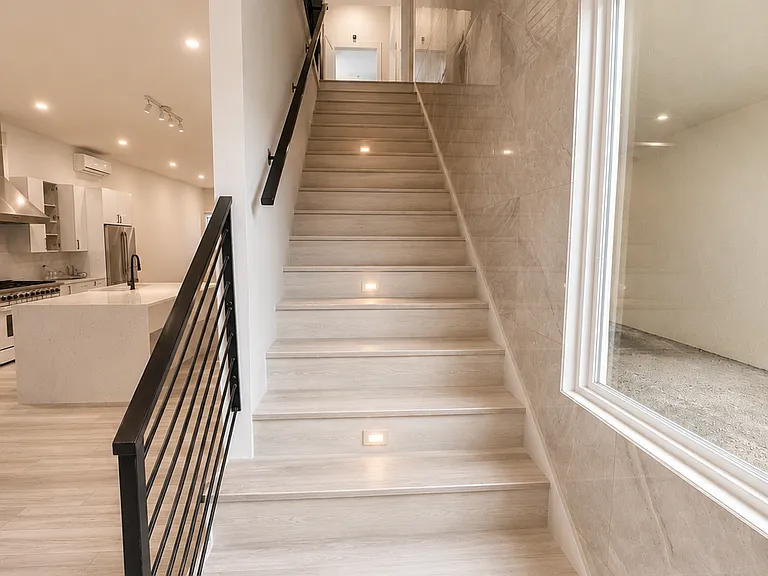 1180 Holly St NW — Photo 8
