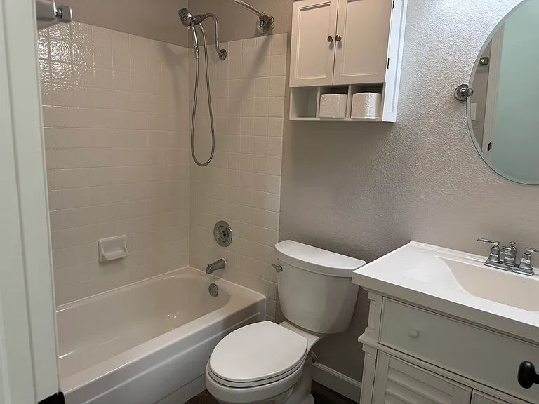 126 Southwind Dr — Photo 7