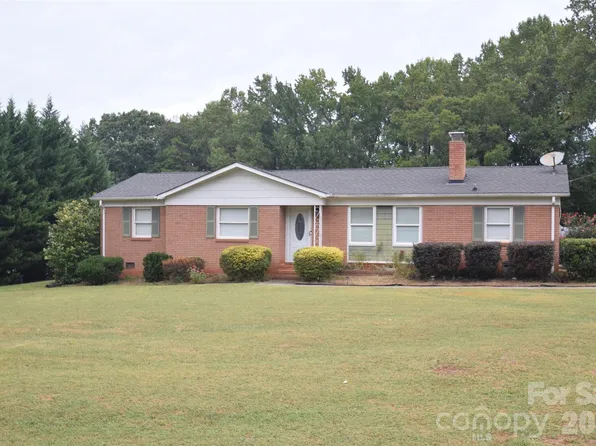 9823 Hannon Rd, Mint Hill, NC 28227