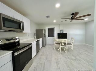 813 SE 13th St, Stuart, FL 34994