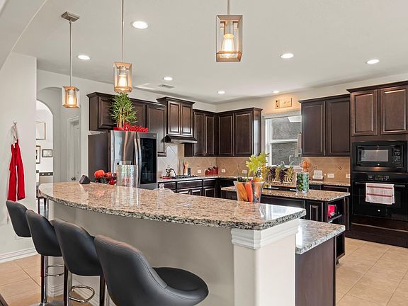 3rd image of 9939 Clear Diamond Dr