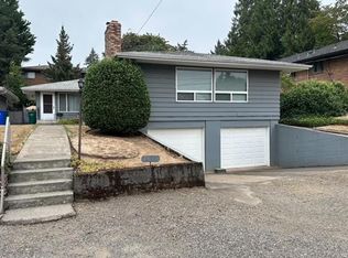 4135 SE Adams St, Portland, OR 97222