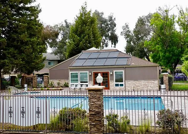 3293 Foxtail Ter — Photo 7