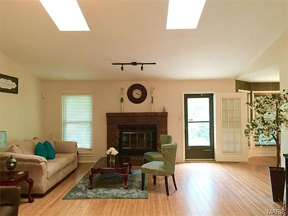 5th image of 2902 Wood Poppy Dr