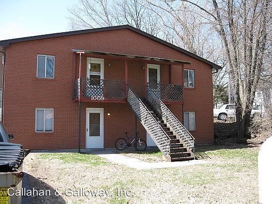 2nd image of 1009 Southpark Dr APT 3