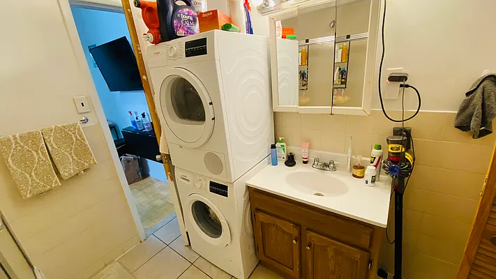 Rented by The Gonzalez Property Group LLC | media 9