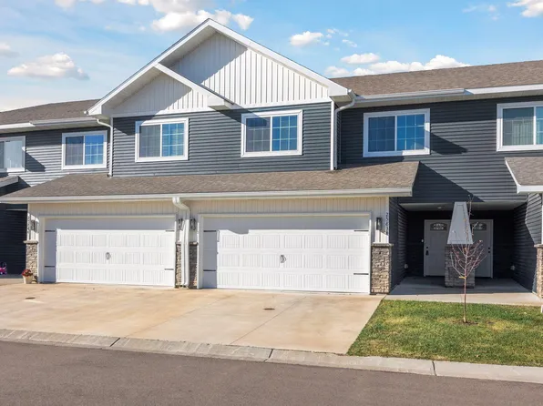 25834 Cardinal St, Elko New Market, MN 55054