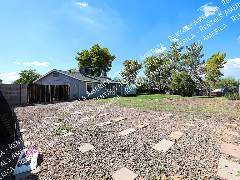 15851 N 23rd St — Photo 28