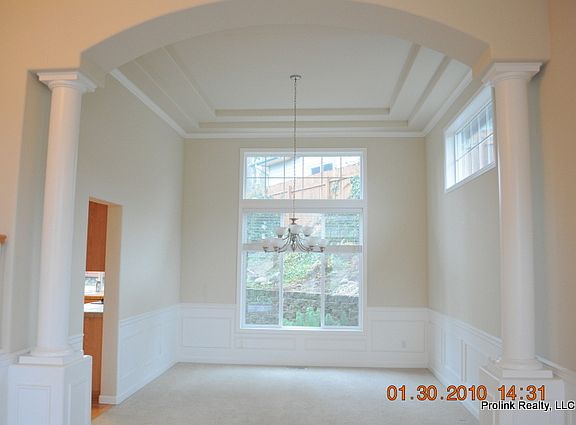 1st Fl - Dining Rm