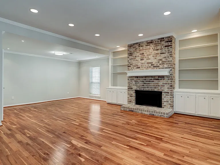 San Felipe Square Townhomes — Photo 26