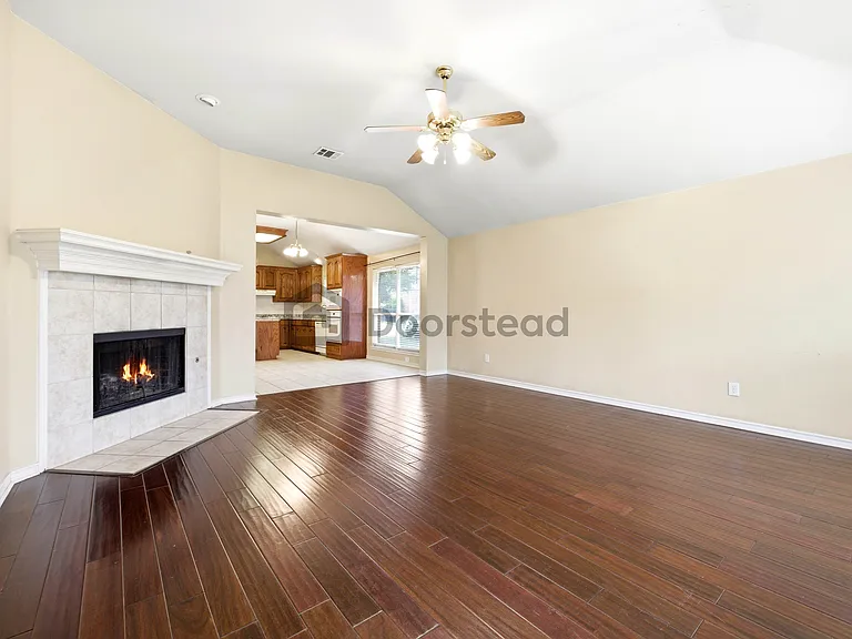 15809 Ducote Dr — Photo 23