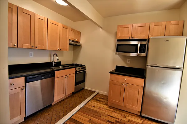 Rented by Manhattan Spaces | media 19