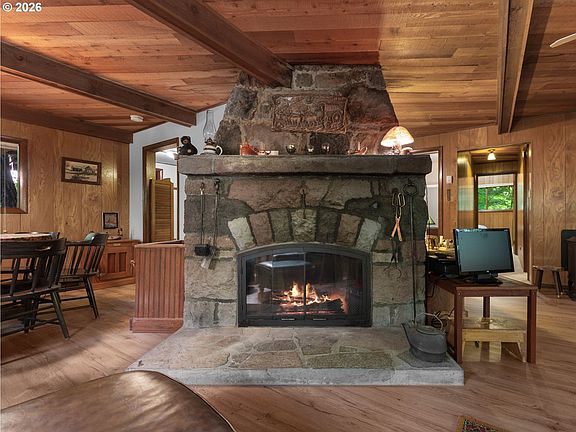 9th image of this home