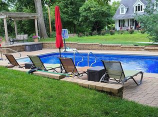 7253 Westwood Ln, Terre Haute, IN 47802