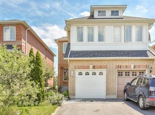 7067 Frontier Rdg, Mississauga, ON L5N7R6