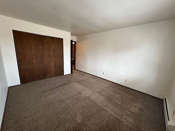 5th image of 1929 Colony Ct #13
