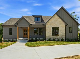 4564 Washington Rd, Greenbrier, TN 37073