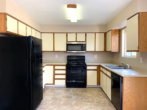 1700 Erin Ct #B Photo 1 1700 Erin Ct #B Photo 1