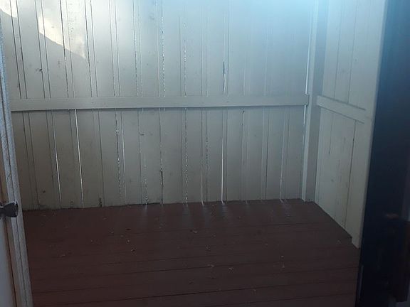 2nd image of 7400 Willowcreek Dr APT 09