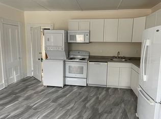 112 W Main St APT 2, Hillsborough, NH 03244