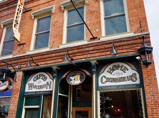 215 Pearl St, La Crosse, WI 54601